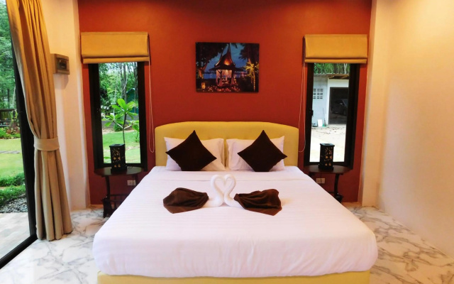 Phuket Sirinapha Resort – Guest Rooms – Thalang