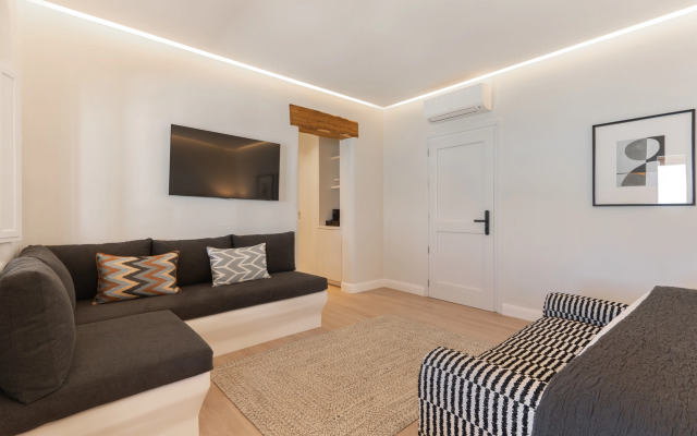 NĒRO Light-Filled Suites