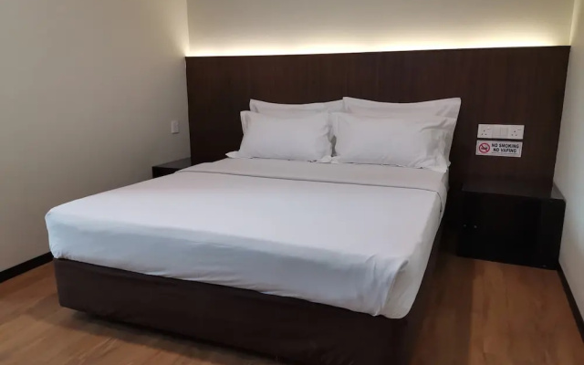 Hotel Holiday