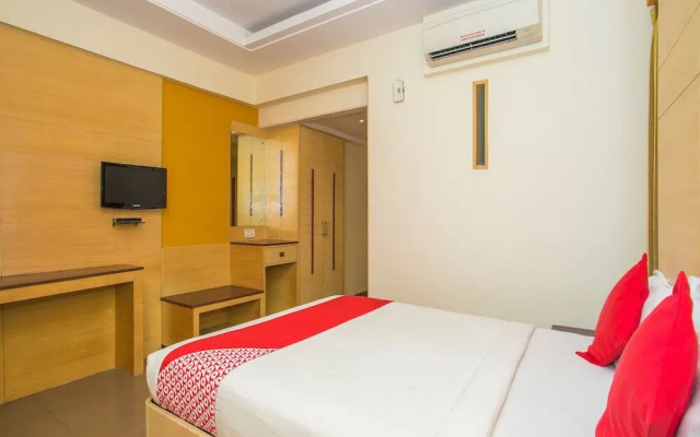 OYO 16557 Sri Krishna International