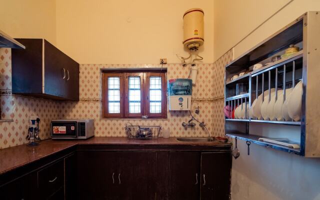 OYO 13112 Home Peaceful Stay IT Park