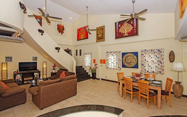 Nai Mueang Far Villa with 4 bedroom