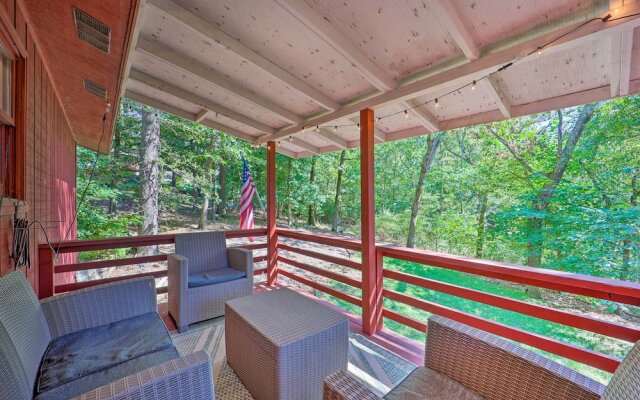 Dog-friendly Bella Vista Home w/ Grill + Deck
