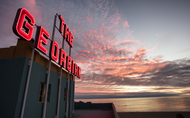 The Georgian Hotel