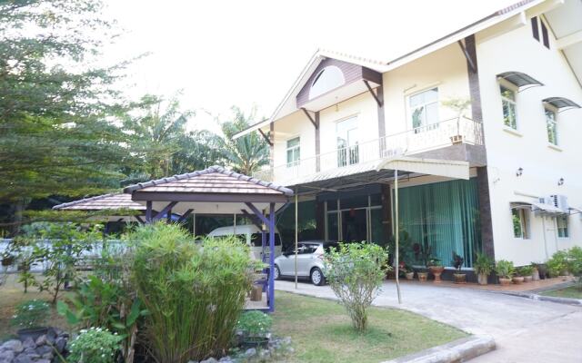 The Beach Way Resort