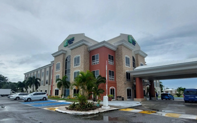 Holiday Inn Express Hotel & Suites Trincity Trinidad Airport by IHG