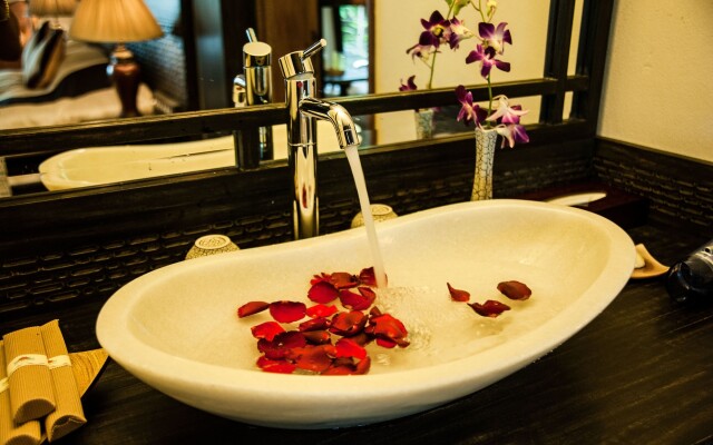 Sun Spa Resort & Villas
