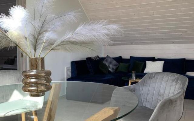 Café Chalet Edelweiss Holiday Home