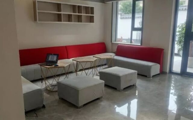 Elan Boutique Hotel Lanzhou Dongfanghong Square Subway Station