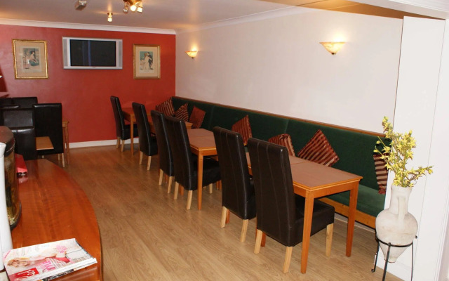 New Forest Lodge