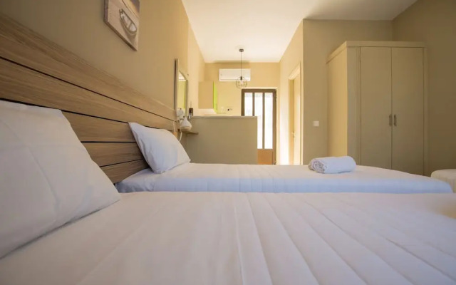 Ilaeira rooms