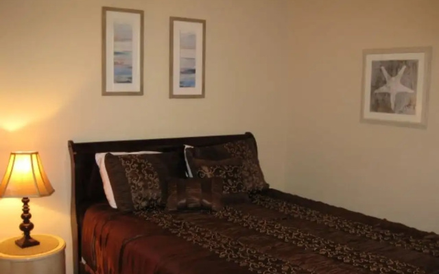 Mike Leedom 2 Bedroom Condo