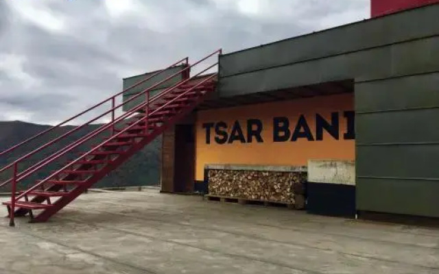 Tsar Bani Spa Resort