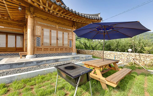 Suncheon Myeongga Hanok Pension