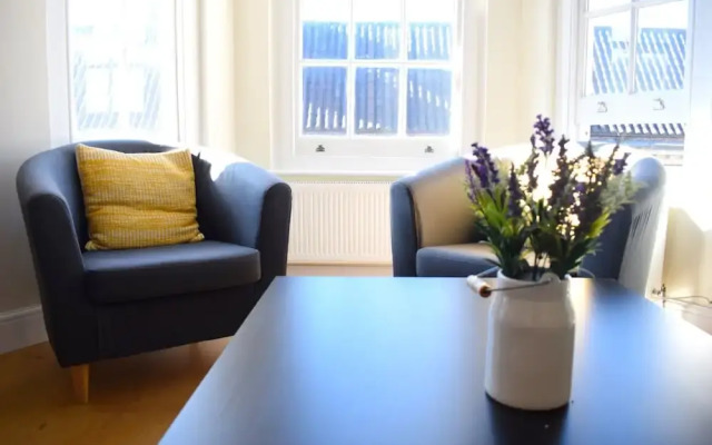 4 Bedroom Home In Marylebone