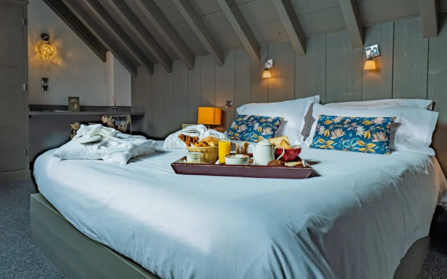 La Maison Rouge 2 *