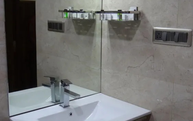 Arna Hotel