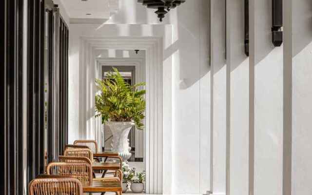 Glory Boutique Suite