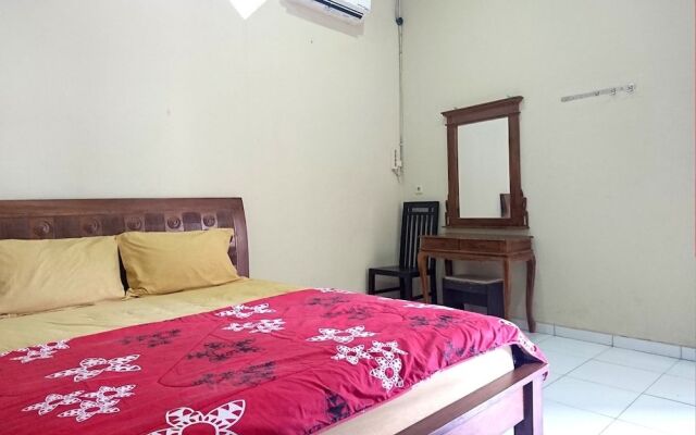 OYO 2442 Windrisari Homestay