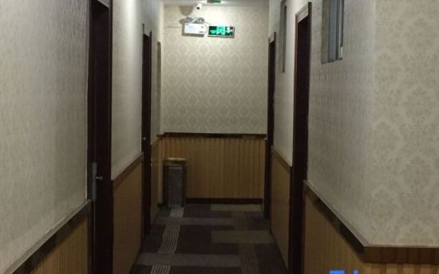 Xianyou 668 Business Hotel