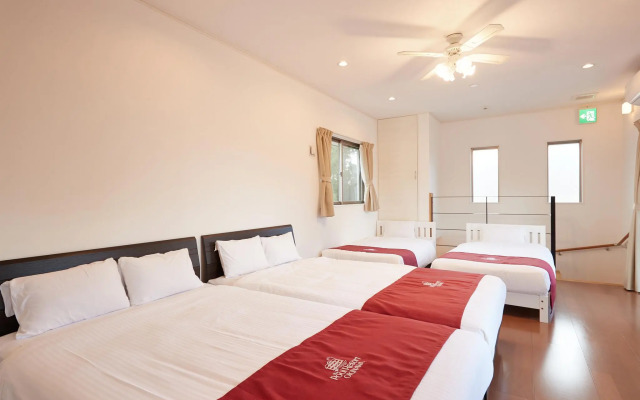 The Pool Resort Villa Hasta Manana
