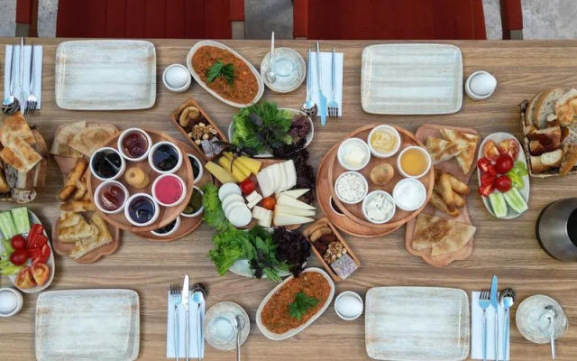 Silk Road Museum Hotel