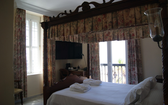 Hotel Playa De Regla