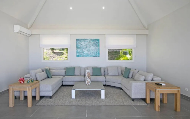 Dream Villa Orient Bay-924