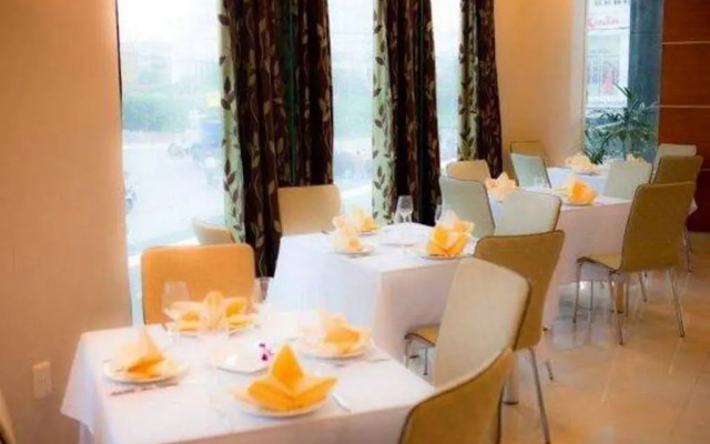 Hue Smile Hotel