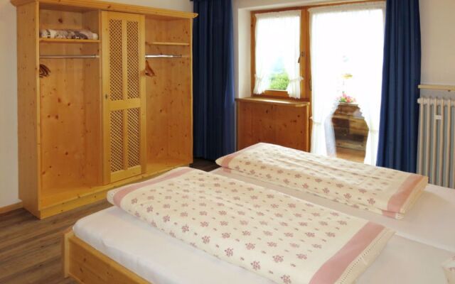 Apartment Widhölzl Reit im Winkl 16771