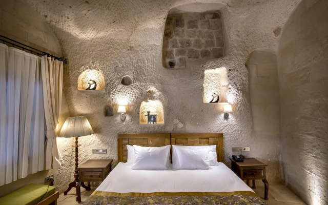Peristyle Cave Cappadocia - Special Class
