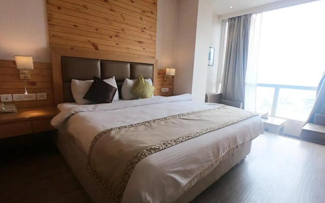 Mann Dechen and Palmo, Mg Marg, Gangtok