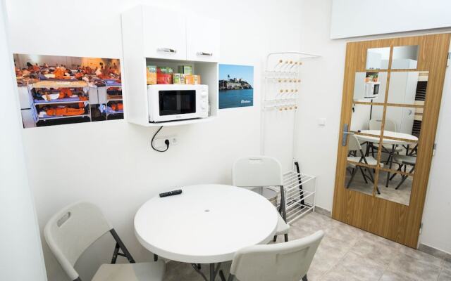 Prison Apartment - Locked up in Prague