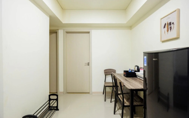 New Furnished and Comfy 2BR at Meikarta Apartment