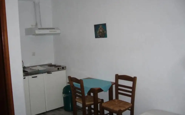 Ioanna Rooms