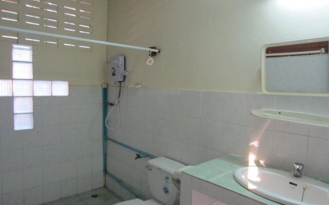 Pravee House