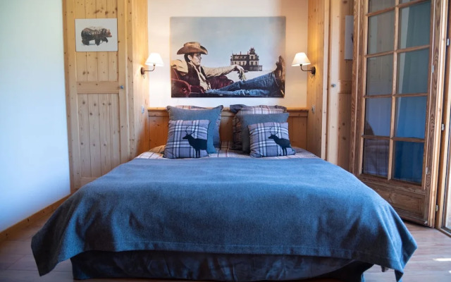 Montana Chalet Hotel