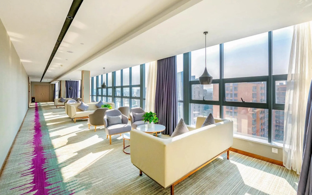 Lavande Hotel (Kunming Railway Station Shuangqiao Night Market Style Street) – Hotel Rooms – Kunming