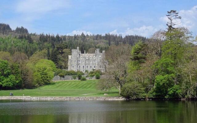 The Downshire Arms Apartments Hilltown