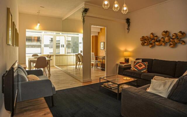 Marquês de Pombal - 8 Bedroom Apartment