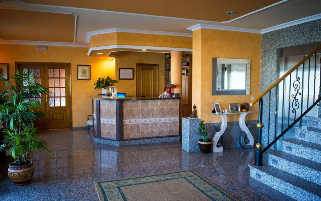 Hotel Alpina