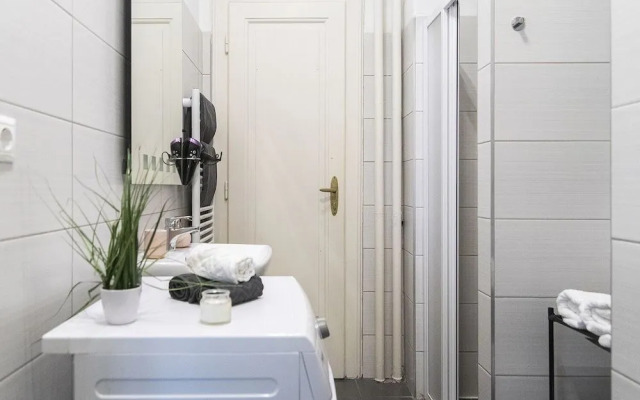 Real Apartments Wesselenyi Ii.