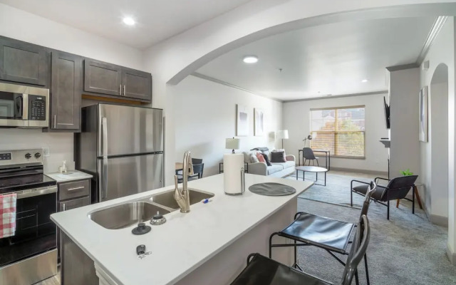 Landing Apartments Near University Of Cincinnati