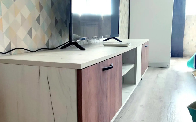 Апартаменты еЖИВИка на проезде Северный 20