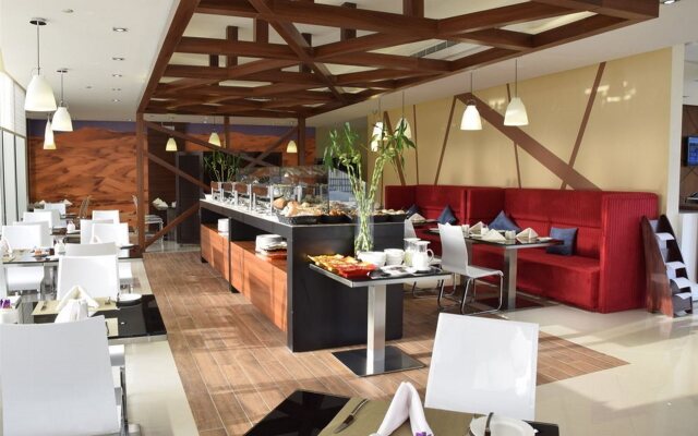 Novotel Suites Riyadh Center