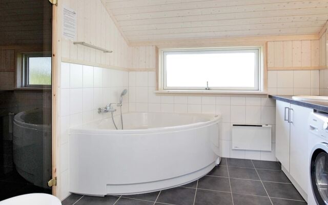 5 Star Holiday Home in Großenbrode