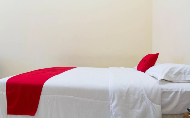 RedDoorz @ Pataruman Garut