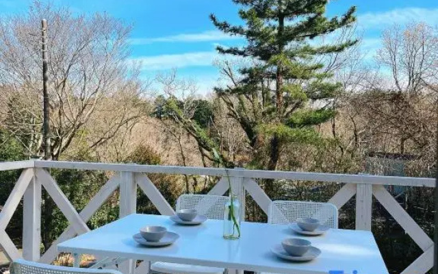 Sunlit Villa Izu