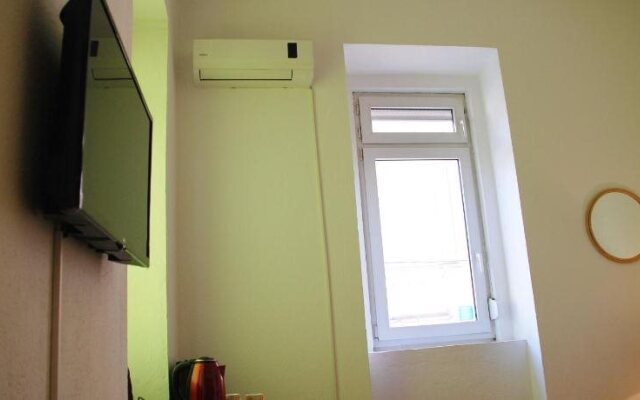 Lamie Guesthouse