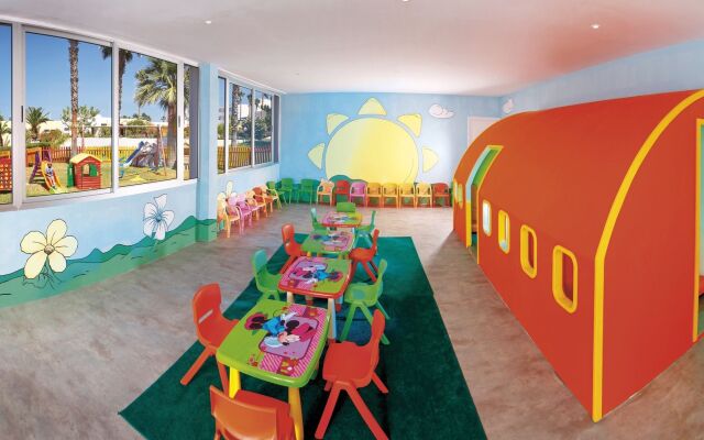 Hotel Tropicana Club & Spa